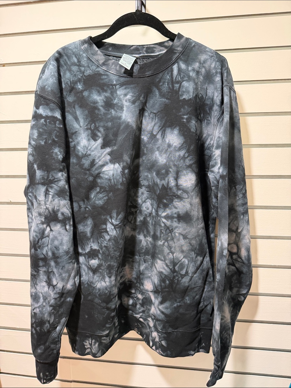 Tie-Dye Long Sleeve Crewneck Swearshirt - Black & Gray